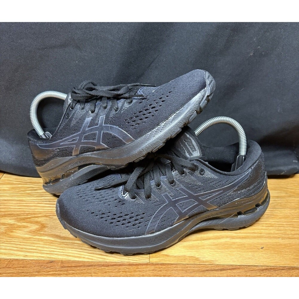 Asics Gel Kayano 28 1012B047 Women's Size 8 Triple Black Running Sneakers Shoes